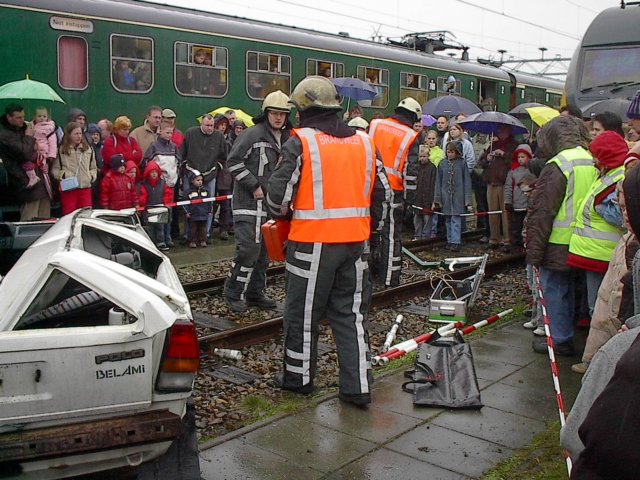 autowordtkapotgezaagd.jpg