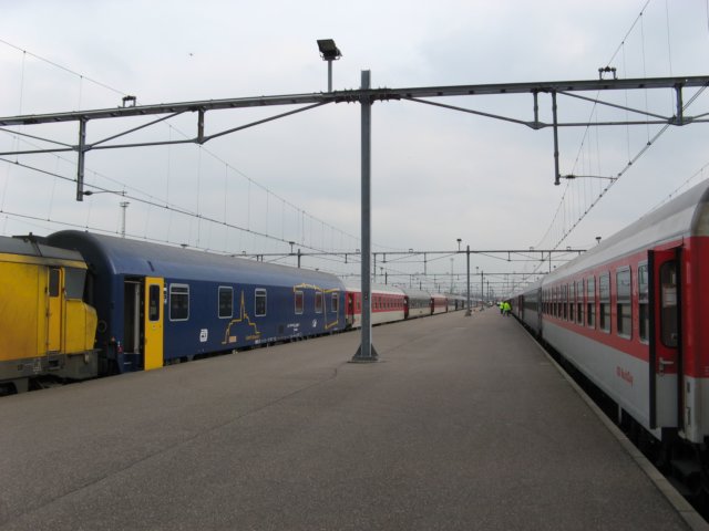 opstelterreinschoonmaakbuitenlandsreizigersvervoer.jpg